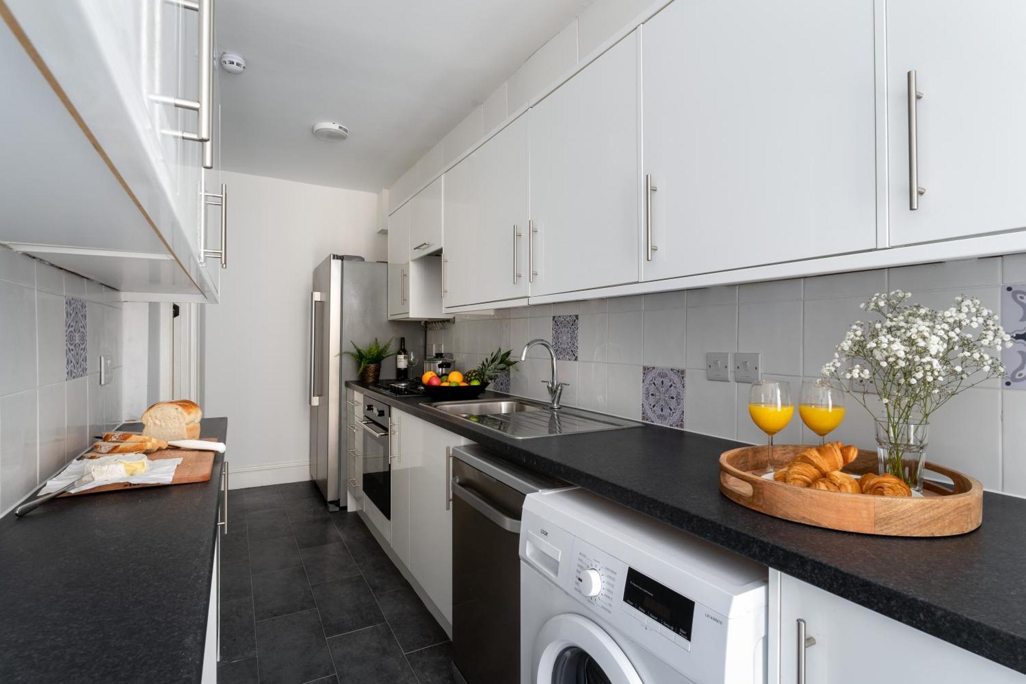 Near Beach, Torquay Heights Modern Apartments, Pet Friendly Kamer foto